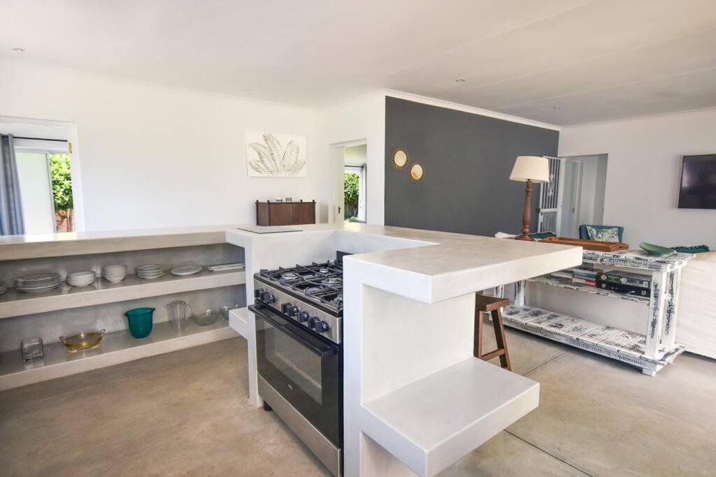Ferienhaus Sun, Fun And Laughter In Plett - Back Up Power! Plettenberg Bay