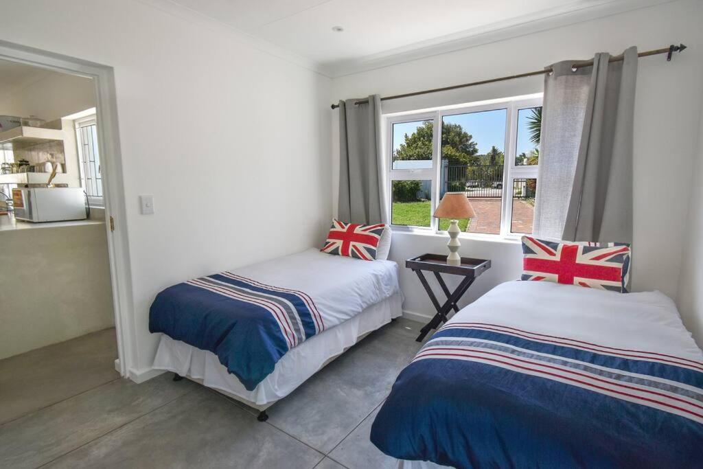 Sun, Fun And Laughter In Plett - Back Up Power! Plettenberg Bay